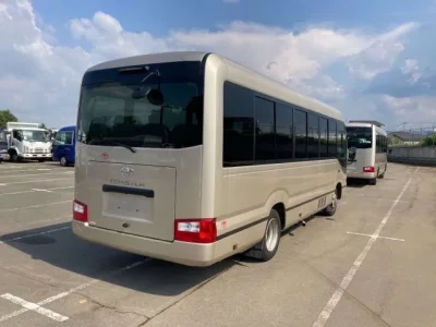 Toyota COASTER