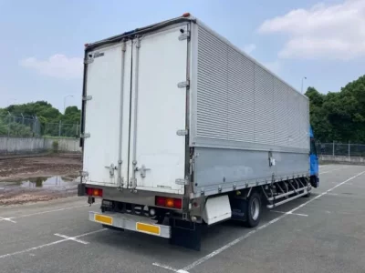Nissan CONDOR