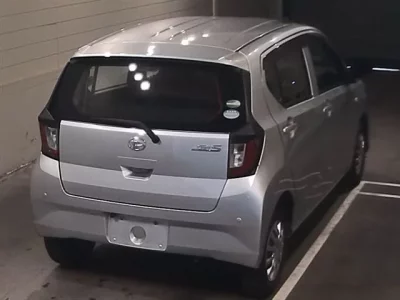 Daihatsu MIRA E S