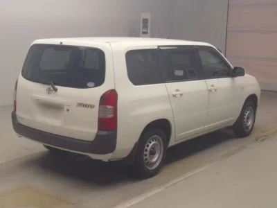 Toyota SUCCEED