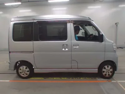 Daihatsu Atrai Wagon