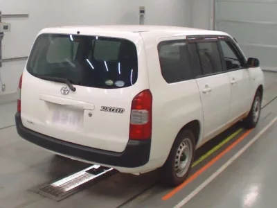 Toyota SUCCEED