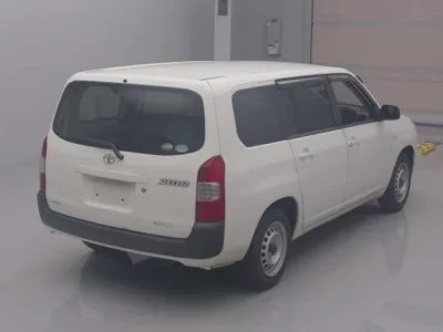 Toyota SUCCEED