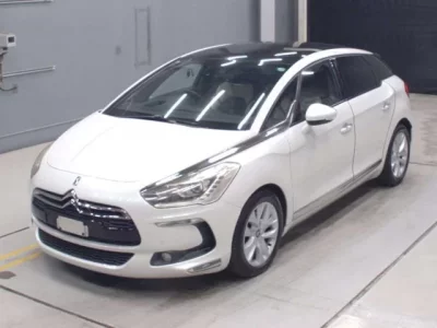 Citroen DS5