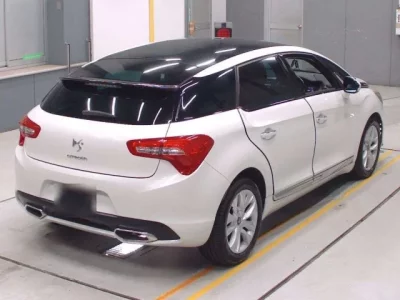 Citroen DS5
