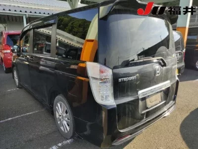 Honda STEP WAGON