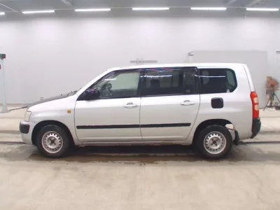 Toyota SUCCEED