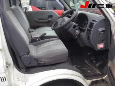 Mitsubishi DELICA TRUCK