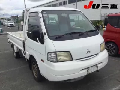 Mitsubishi DELICA TRUCK