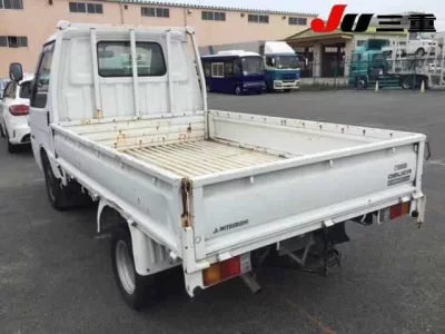 Mitsubishi DELICA TRUCK