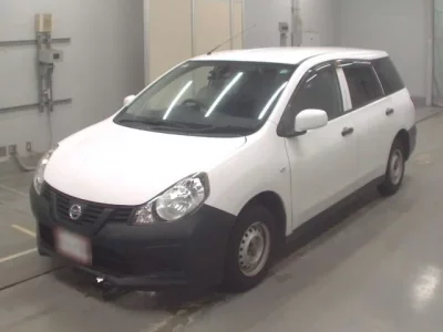 Nissan AD