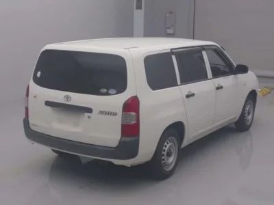 Toyota SUCCEED
