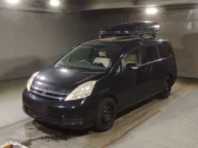 Toyota ISIS