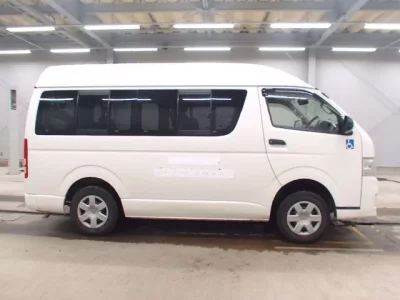 Toyota REGIUS ACE VAN