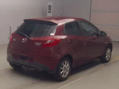 Mazda DEMIO