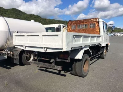 Nissan CONDOR