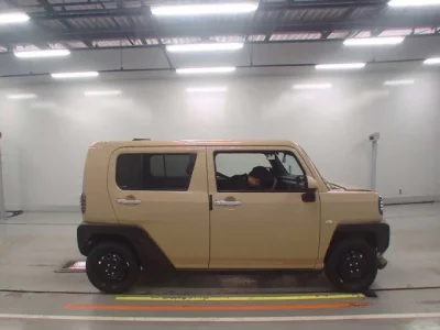 Daihatsu TAFT