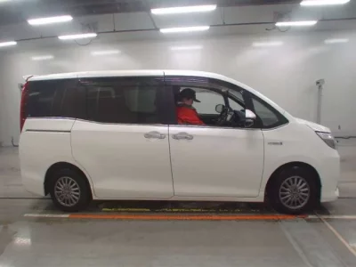 Toyota ESQUIRE