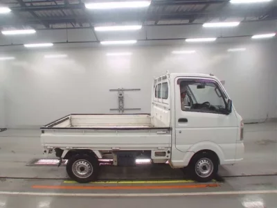 Nissan CLIPPER TRUCK