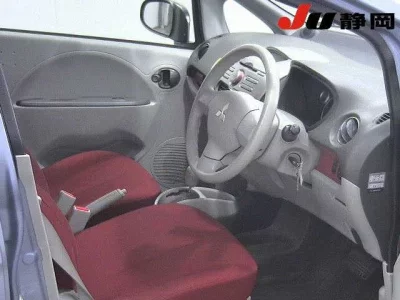 Mitsubishi I