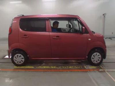 Suzuki MRWAGON
