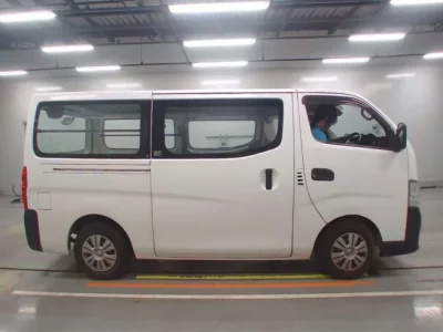 Nissan CARAVAN VAN