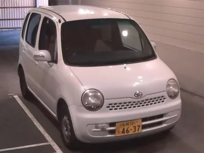 Daihatsu MOVE LATTE