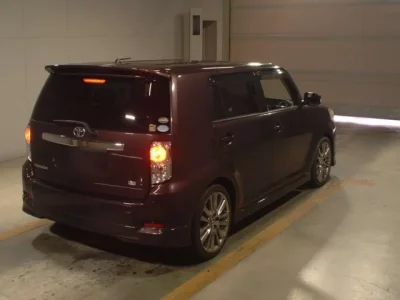 Toyota COROLLA RUMION