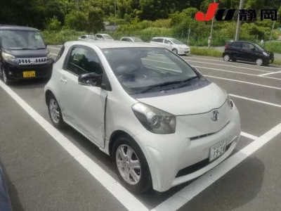 Toyota IQ