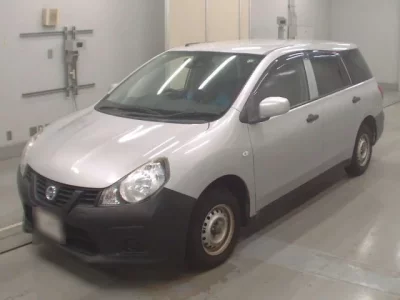 Nissan AD