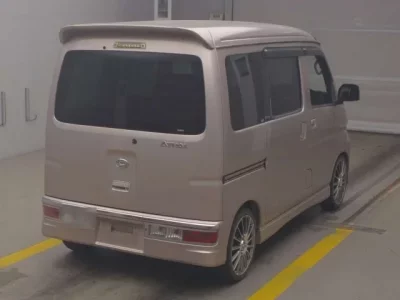 Daihatsu Atrai Wagon