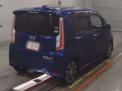 Subaru STELLA