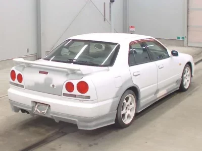 Nissan SKYLINE