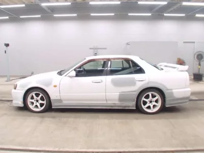 Nissan SKYLINE