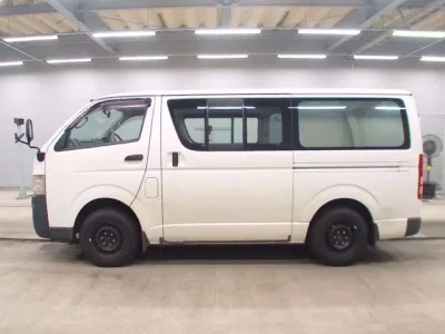 Toyota REGIUS ACE VAN