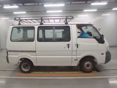 Mazda BONGO VAN