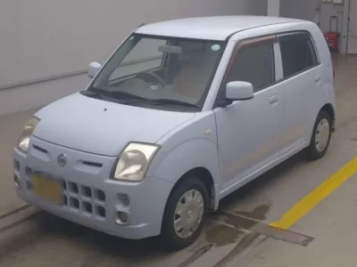 Nissan PINO