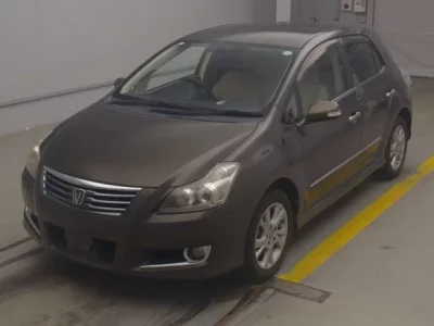 Toyota BLADE