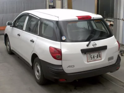 Nissan AD