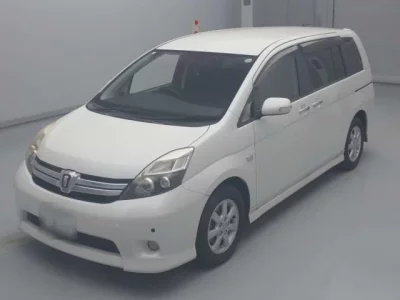 Toyota ISIS