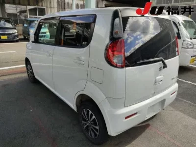 Suzuki MRWAGON
