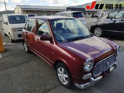 Daihatsu MIRA