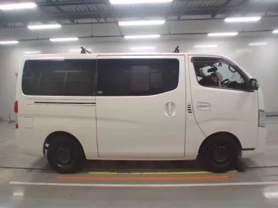Nissan CARAVAN VAN