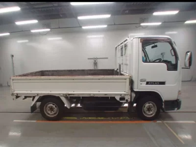 Nissan ATLAS