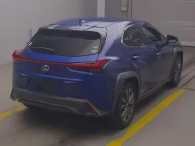 Lexus UX