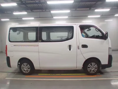 Nissan CARAVAN VAN