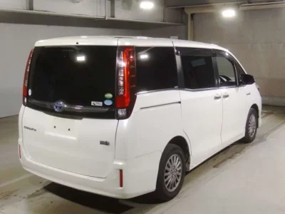 Toyota ESQUIRE
