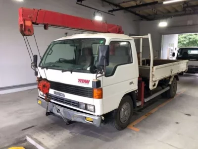 Mazda TITAN