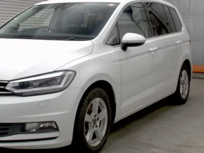 Volkswagen GOLF TOURAN