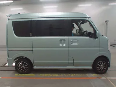 Nissan CLIPPER RIO